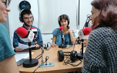 Professionals i alumnes dels Itineraris de Fomació Específics (IFE) d’acidH, al programa INCLOU-ME, de Ràdio Trinijove